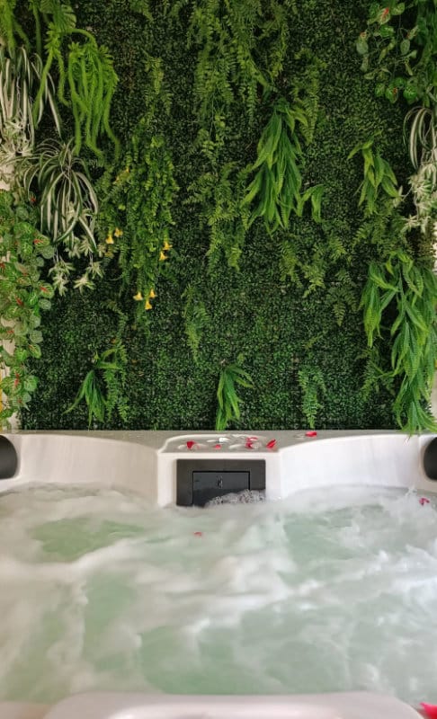 jacuzi